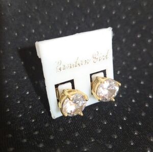 gold plated stud earrings